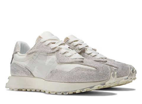NEW BALANCE U327WCC